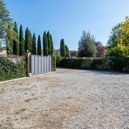 Clemente By Mmega فيلة لوسيغنانو