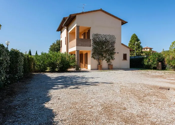 Clemente By Mmega * Lucignano